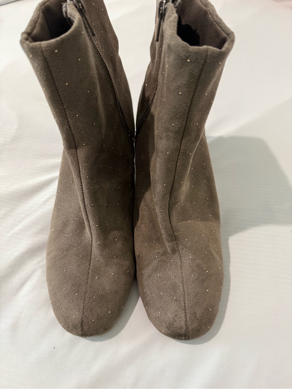 Old Navy Brown Faux Suede Studded Ankle Boots | Block Heel | Women's Size 9